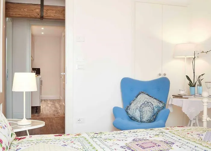 Le Tre Corti Oda ve Kahvaltı *