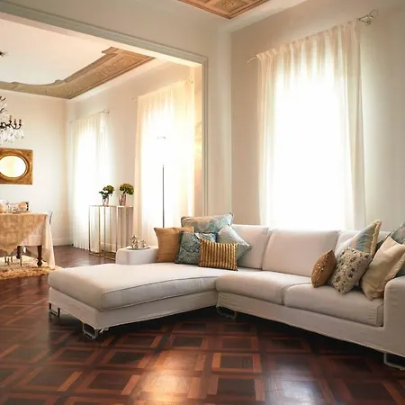 Le Tre Corti Oda ve Kahvaltı